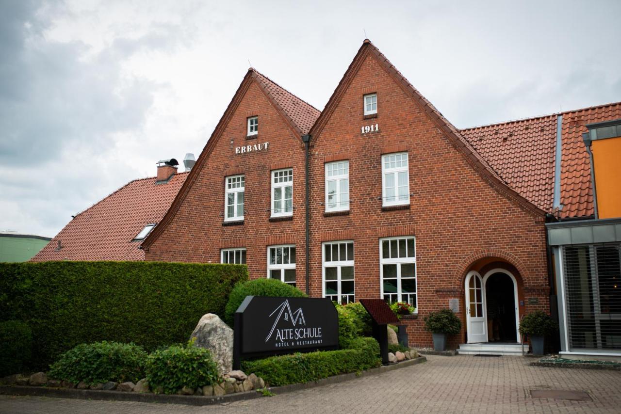 Hotel & Restaurant Alte Schule Siek Exterior photo